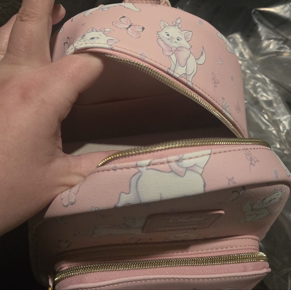 Loungefly | Disney Aristocats Marie Butterfly Mini Backpack - Picture 5 of 6